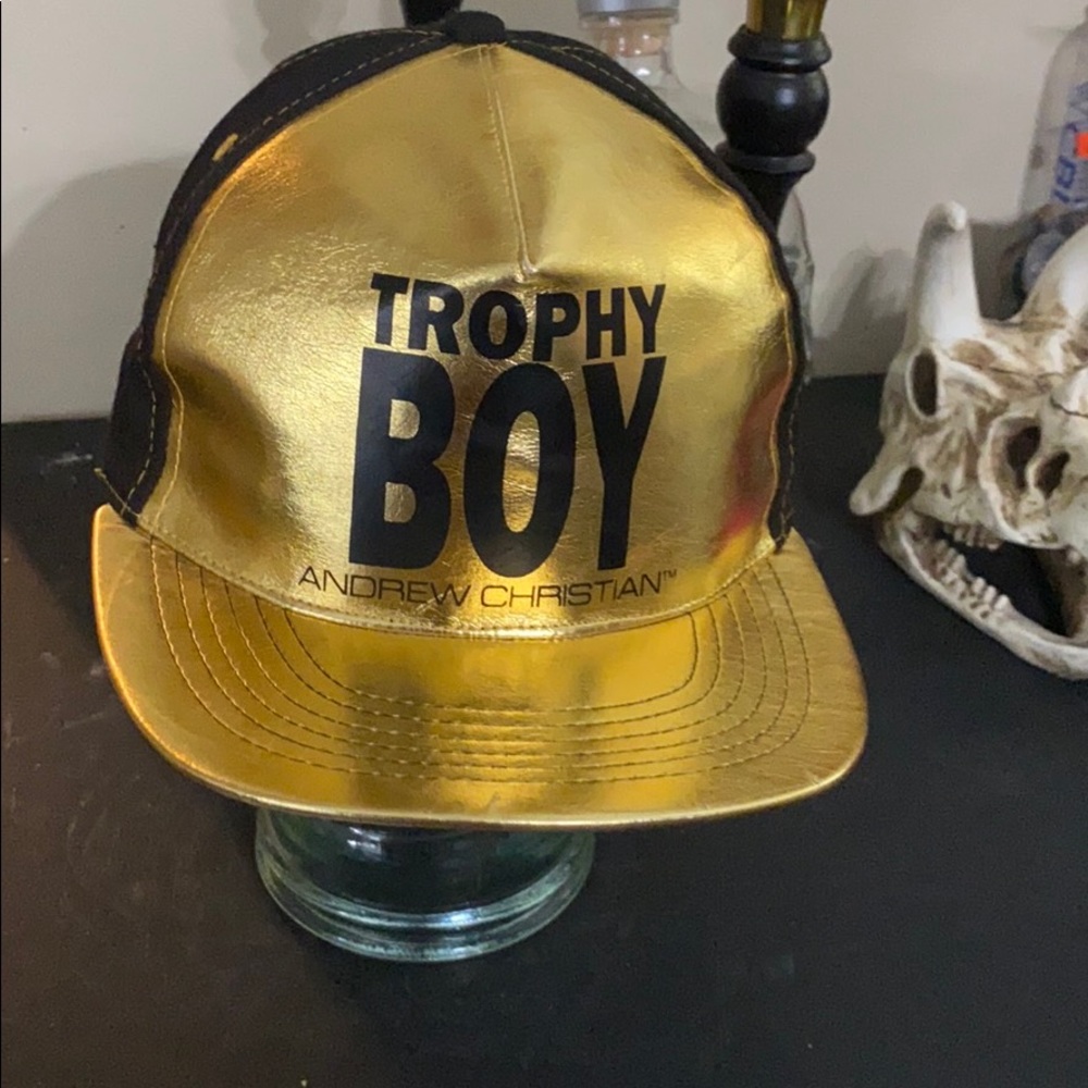 Andrew Christian hat